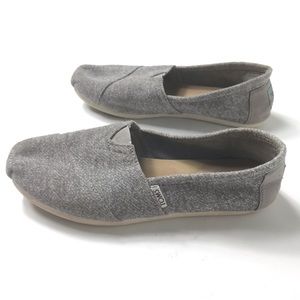 Toms Gray Flats Slip On